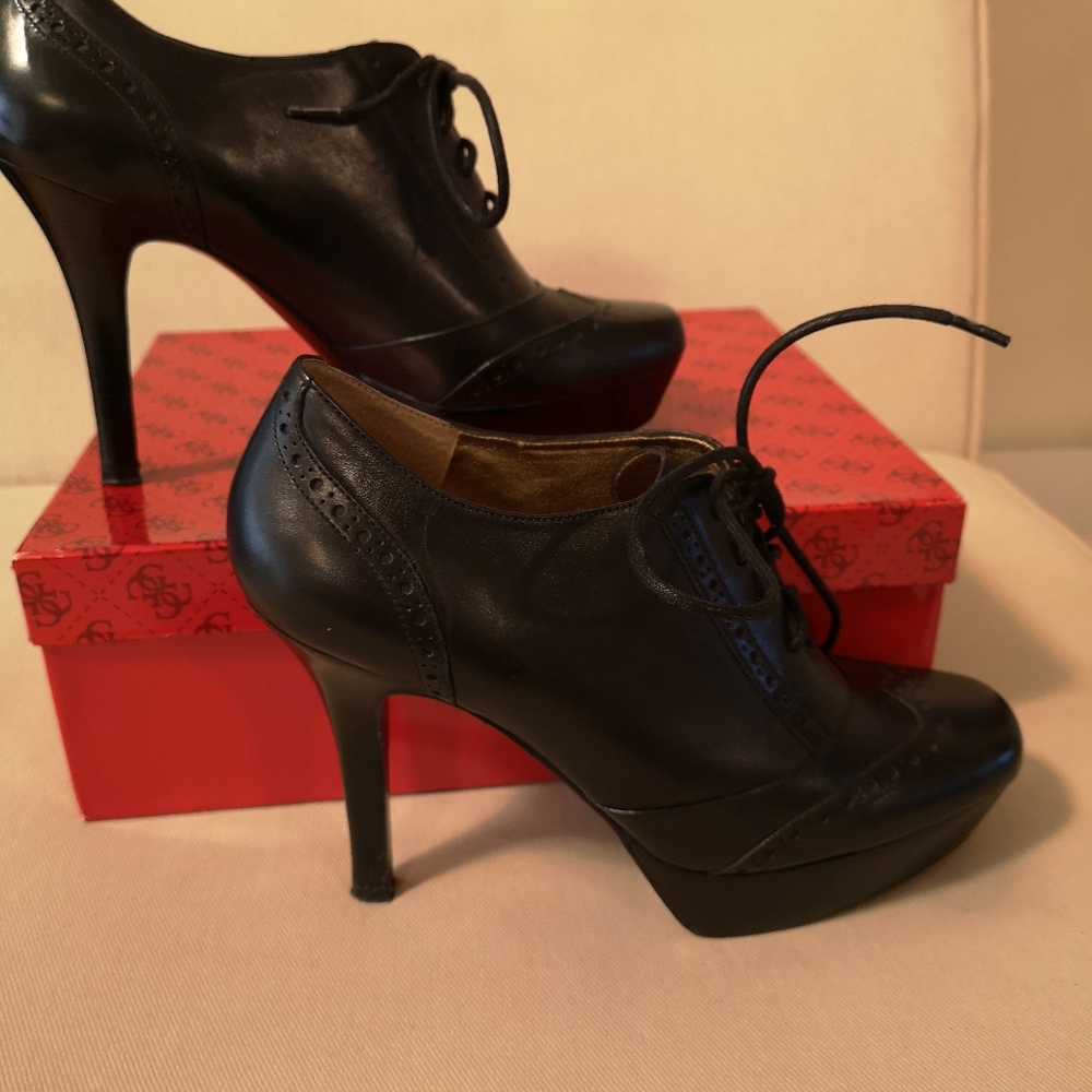 Guess black lace up platform shoes - Picture 6 of 14